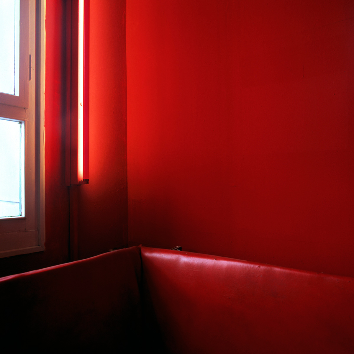 Anna Lehmann-Brauns -- Sun in an Empty Room